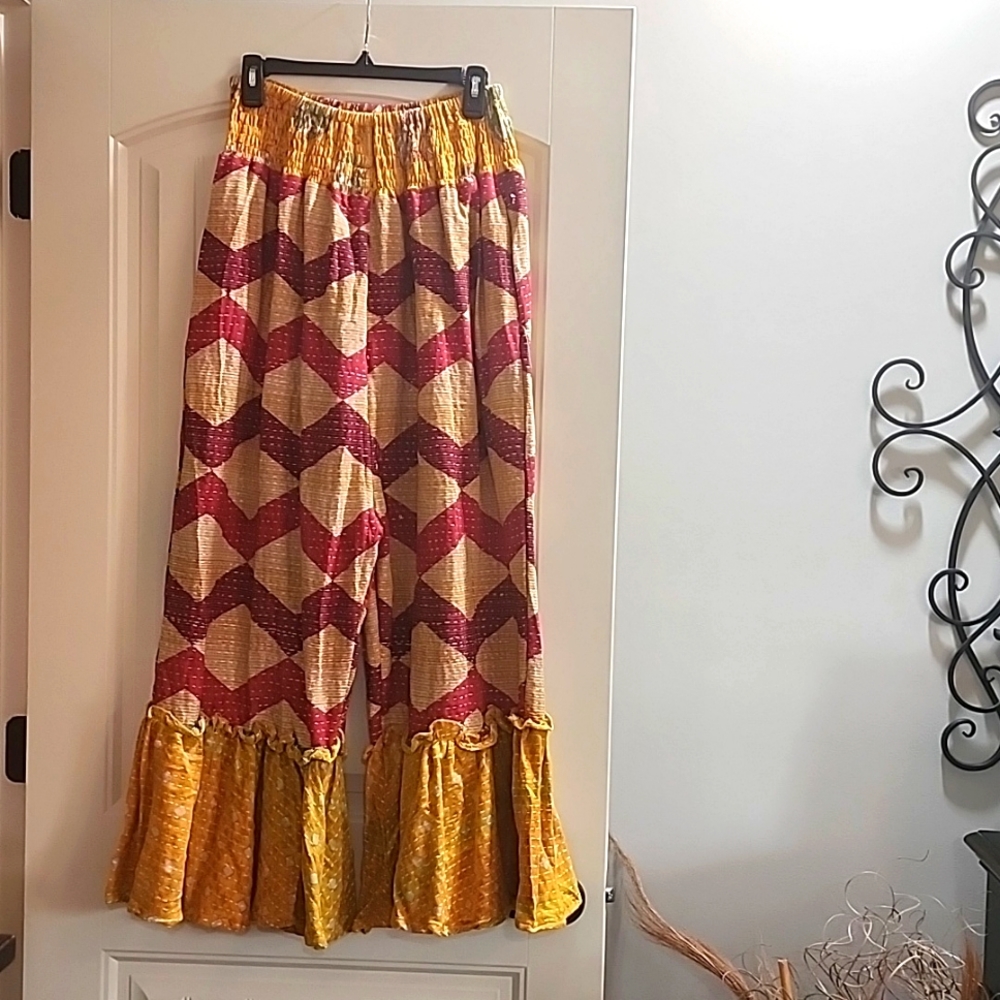 Kantha Bae flare pants NWOT